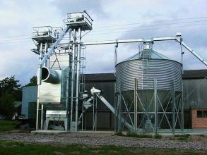 Perry of Oakley mistral series grain drier